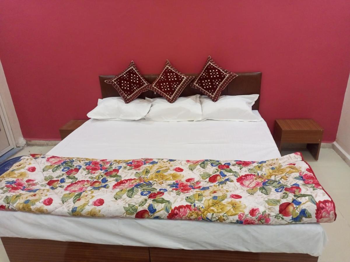 Aashirwad Residency Bed & Breakfast Ujjain Exterior foto