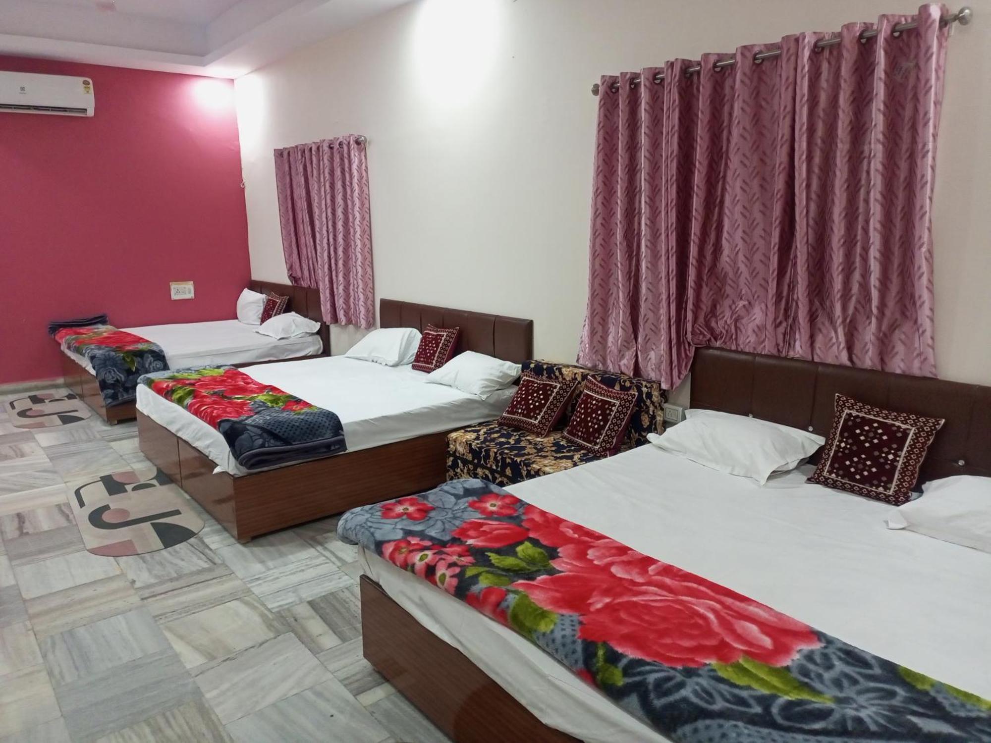 Aashirwad Residency Bed & Breakfast Ujjain Exterior foto