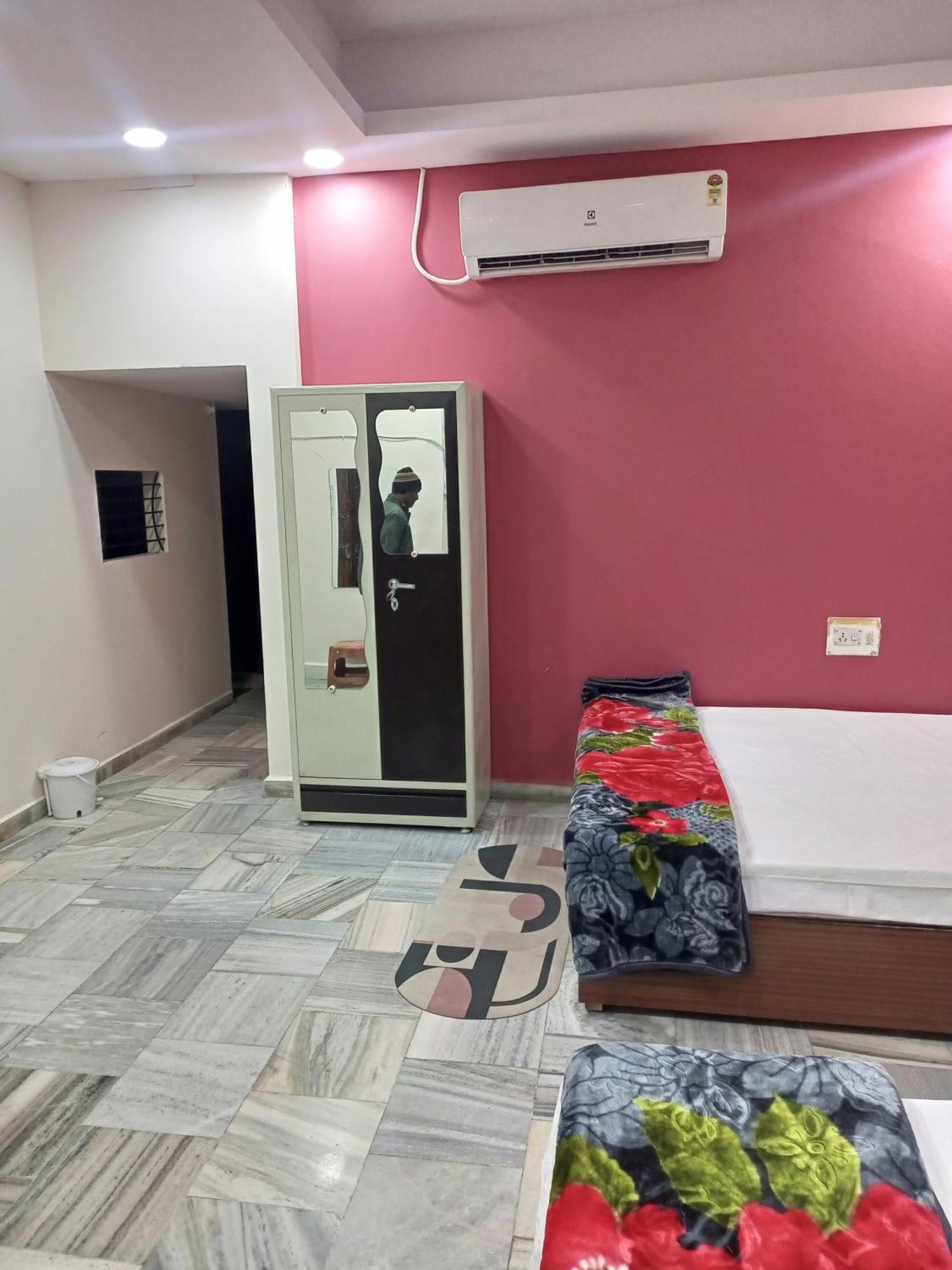 Aashirwad Residency Bed & Breakfast Ujjain Exterior foto