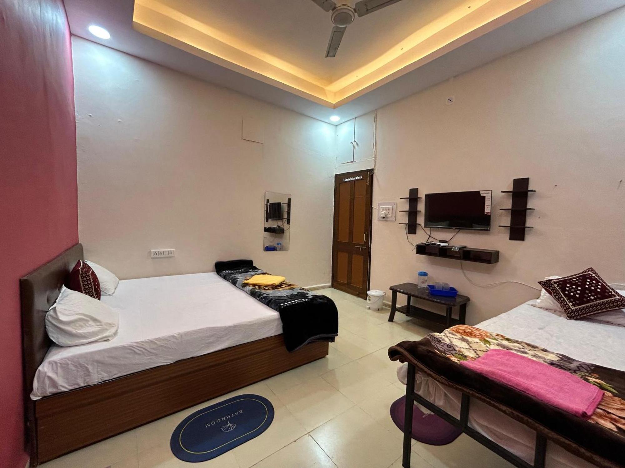 Aashirwad Residency Bed & Breakfast Ujjain Cameră foto
